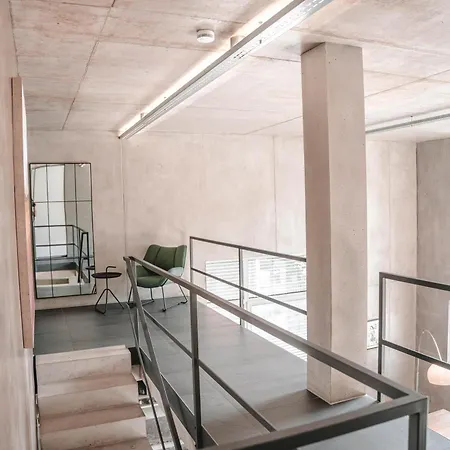 Апартаменты Sunset Club - Loft - 155 M2 Sichtbeton - Zentral *